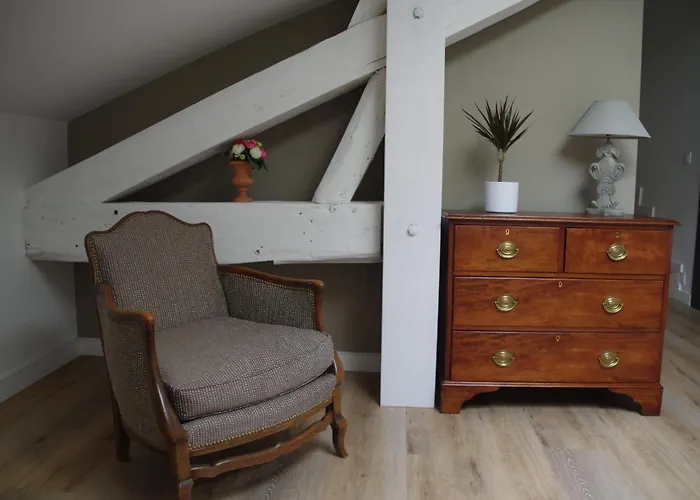 Bed & Breakfast La Mansarde 4*